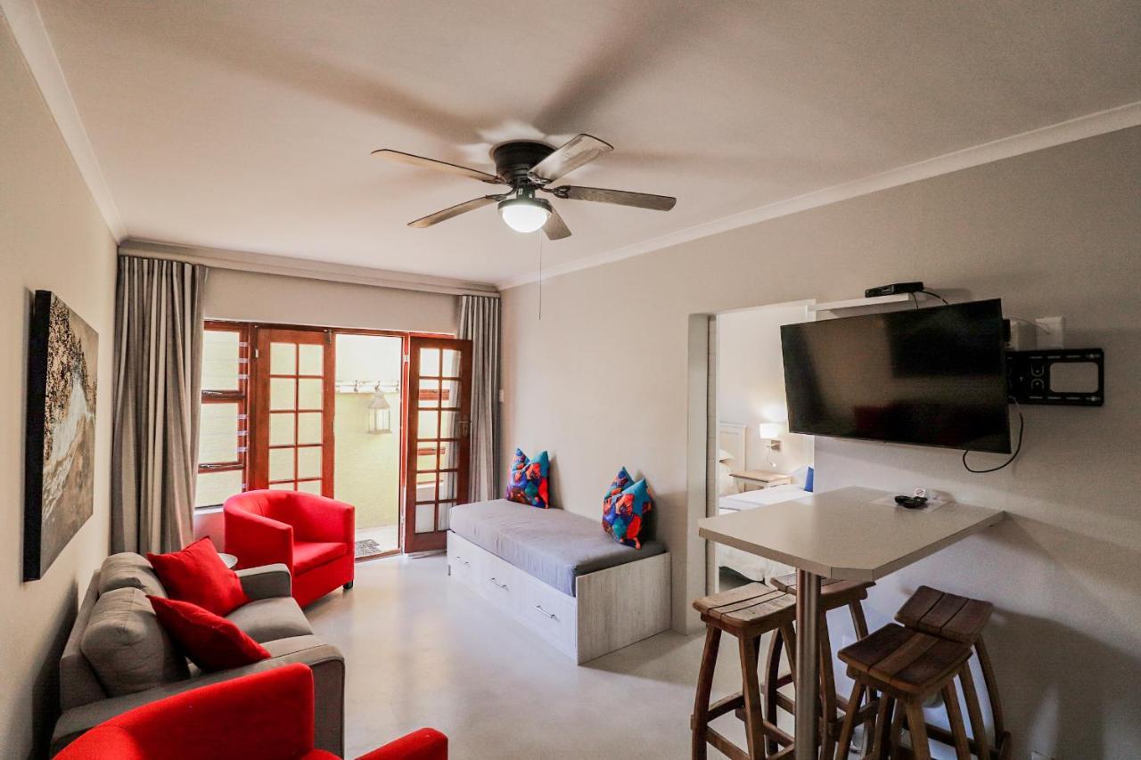 Lavender Manor Guest Lodge Hermanus Ngoại thất bức ảnh