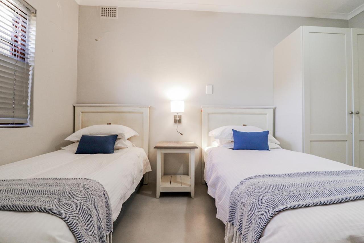 Lavender Manor Guest Lodge Hermanus Ngoại thất bức ảnh