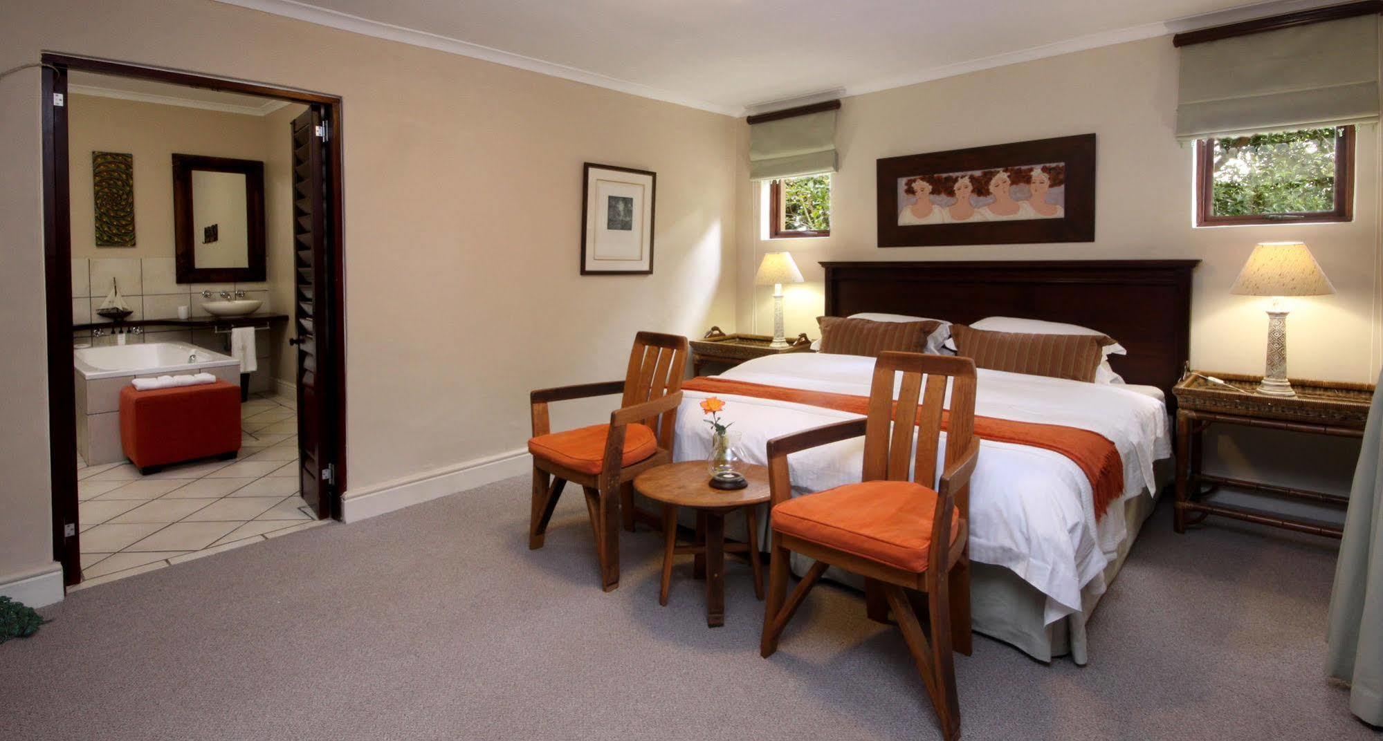 Lavender Manor Guest Lodge Hermanus Ngoại thất bức ảnh