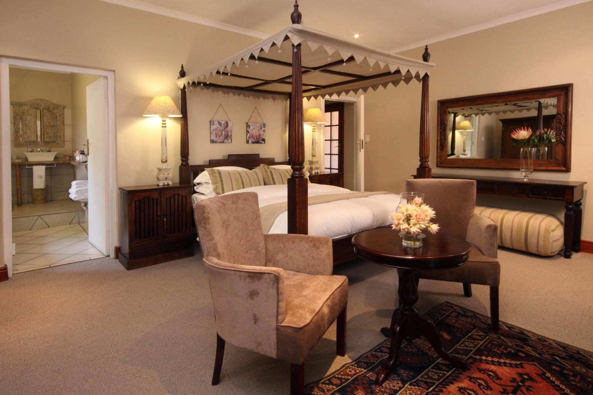 Lavender Manor Guest Lodge Hermanus Ngoại thất bức ảnh
